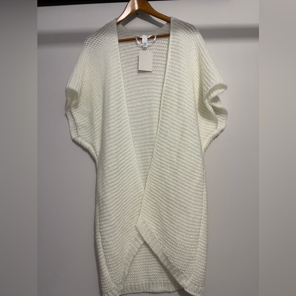 Lauren Conrad super soft poncho cape